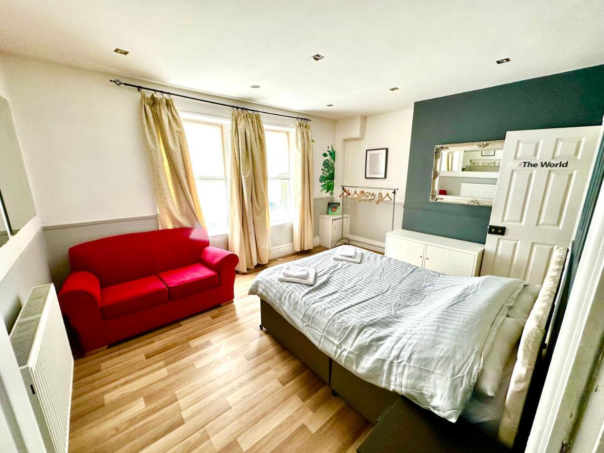 Adeamstays Provides Beautiful Centrally Located 1 And 2 Bed Apartments On Liverpools Boulevard Kültér fotó